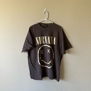 Brown nirvana band tee